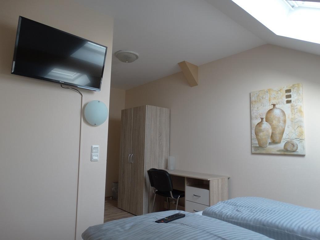 Amy Hotel 2*